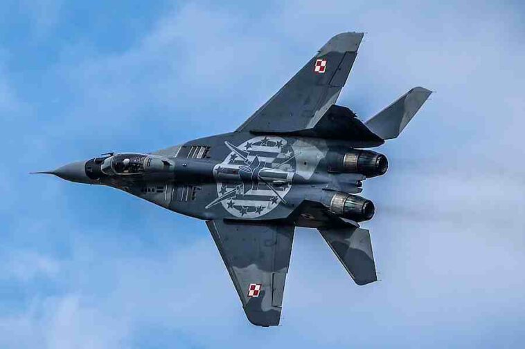 دبلوماسي بولندي: وارسوا قدمت 14 مقاتلة ميج 29 وأكثر من 300 دبابة لأوكرانيا 1 لماذا أحبّت بولندا مقاتلة ميج 29 وتريد منحها لأوكرانيا 1