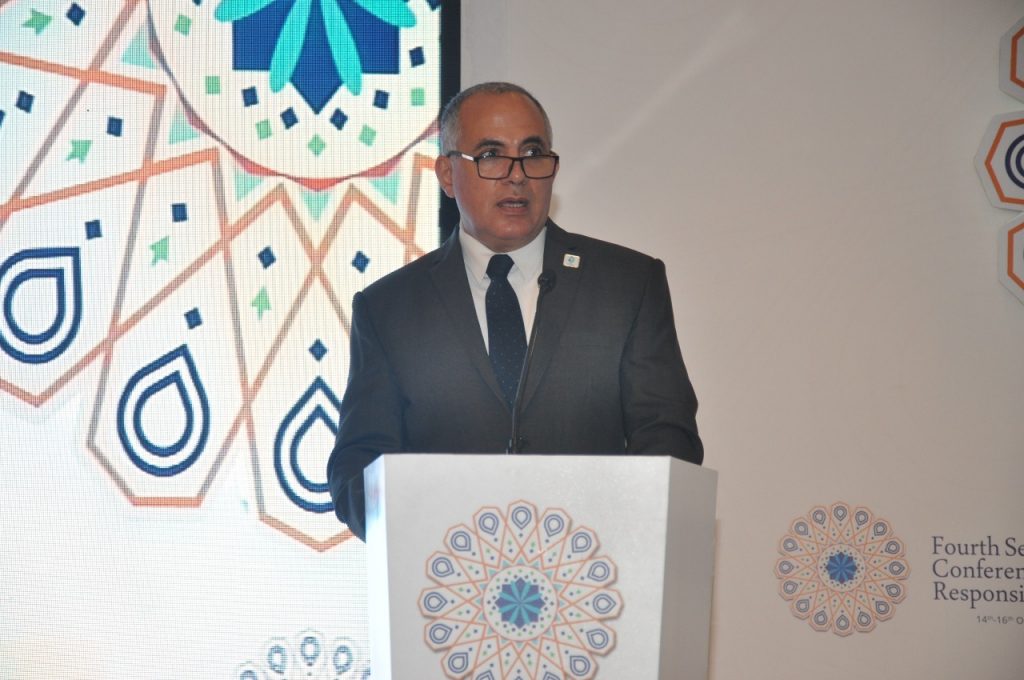 وزير الري: أسبوع القاهرة السادس للمياه يهدف لدمج قضايا المياه ضمن العمل المناخي 1 وزير الري في اسبوع القاهرة للمياه 11683960184