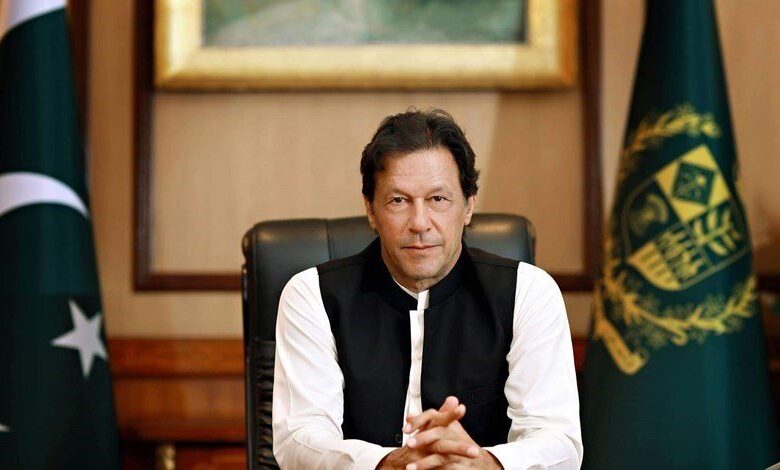 الإفراج عن رئيس وزراء باكستان السابق عمران خان بكفالة 1 وزير خارجية باكستان السابق