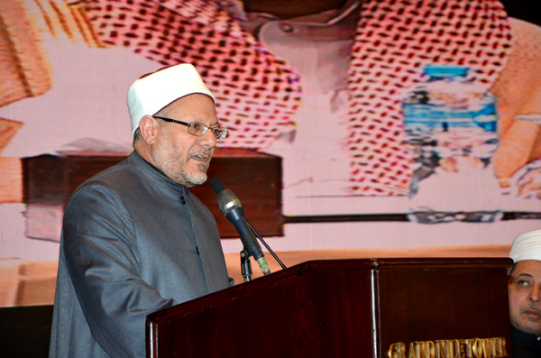 نقيب القراء بالأوقاف يشيد بجهود الوزارة في خدمة كتاب الله وتيسير تلاوته وحفظه 1 11 131683915003
