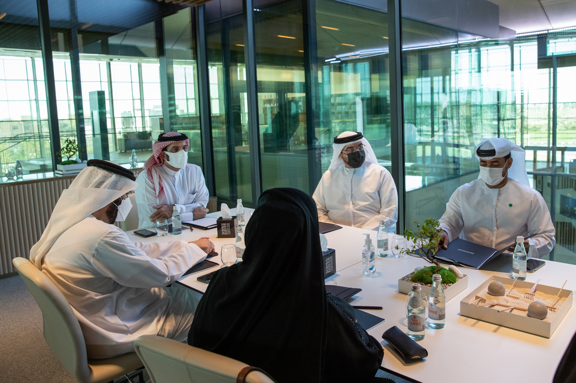 الامارات: فتح باب الترشيح لجائزة الشارقة للاتصال الحكومي لجميع دول العالم في 31 فئة 1 1236709083376310111684931643
