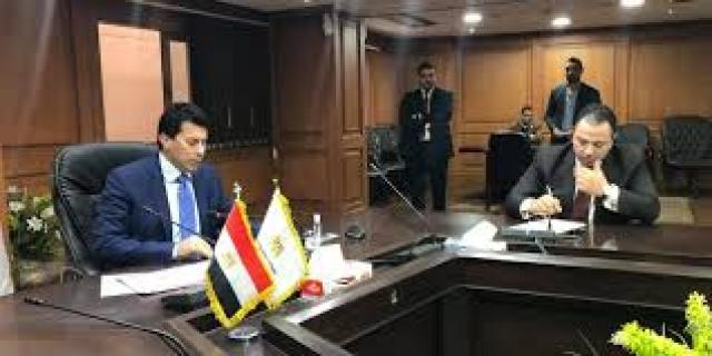 وزير الشباب يبحث سُبل تطوير منظومة الطب الرياضي بشكل تكاملي مع الجوانب التسويقية والاستثمارية 1 158568753414910291684602363