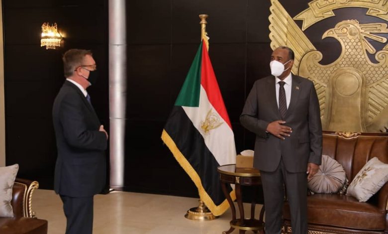 غدا.. المبعوث الأمريكي للقرن الإفريقي يبحث في جيبوتي وإثيوبيا القضايا الثنائية والإقليمية 1 183240575 1499298710256398 1894616203984481456 n1685482683