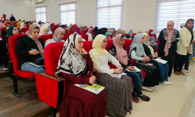 الأزهر والشباب والرياضة والتعليم العالي ينظمون دورة للتوعية المجتمعية بالغردقة 1 19 2021 637677403235656444 5651684783383
