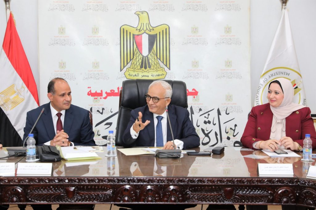 وزير التربية والتعليم يترأس اجتماع المجلس الأعلى للأمناء والآباء والمعلمين على مستوى الجمهورية 1 19 2022 638030830098019007 8011684872185
