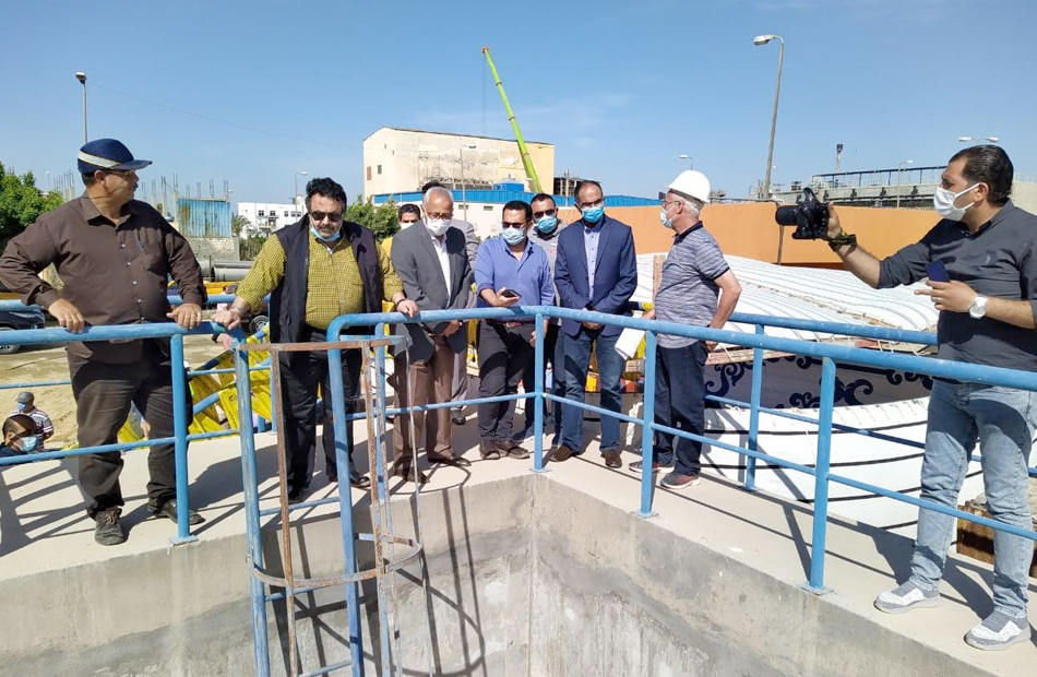 مسئولو "الإسكان" يتفقدون مشروعات المرافق والطرق الجارية في النوبارية الجديدة 1 2021 637583987659688652 9681684917423