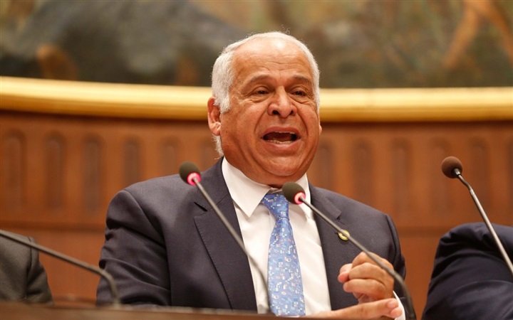 الرئيس السيسي: ضخ الاستثمارات يزيد الإنتاج والتصدير ويخفض فاتورة الاستيراد ويوفر فرص عمل 1 2391685006767