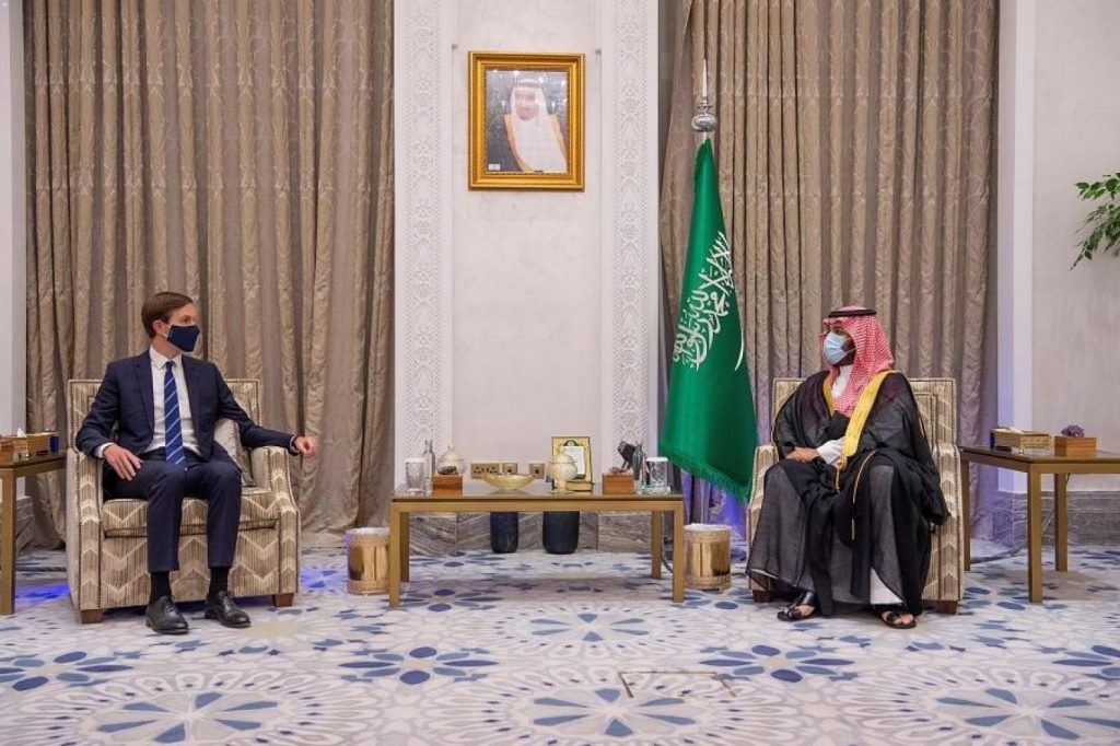 ولي العهد السعودي يبحث مع الرئيس السوري تعزيز العلاقات على هامش القمة العربية 1 244286 10670214551684517643