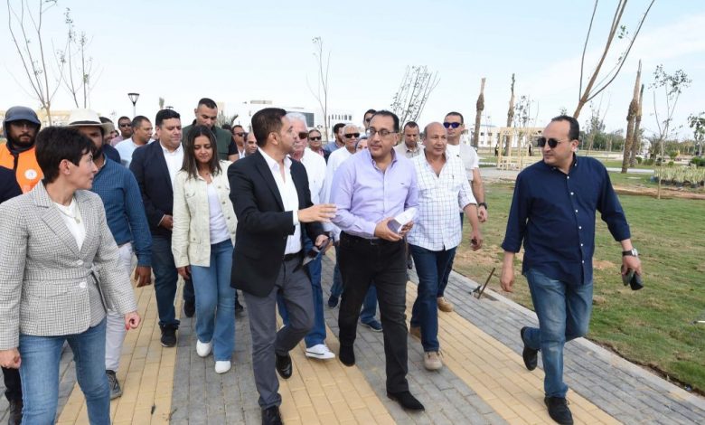 وزيرة البيئة: 45 مليون جنيه لتوسيع المساحة الخضراء بالحديقة المركزية بشرم الشيخ ضمن خطة تحويلها لمدينة خضراء 1 312435081 540377711465987 5280741832750669478 n 1024x7321684914907