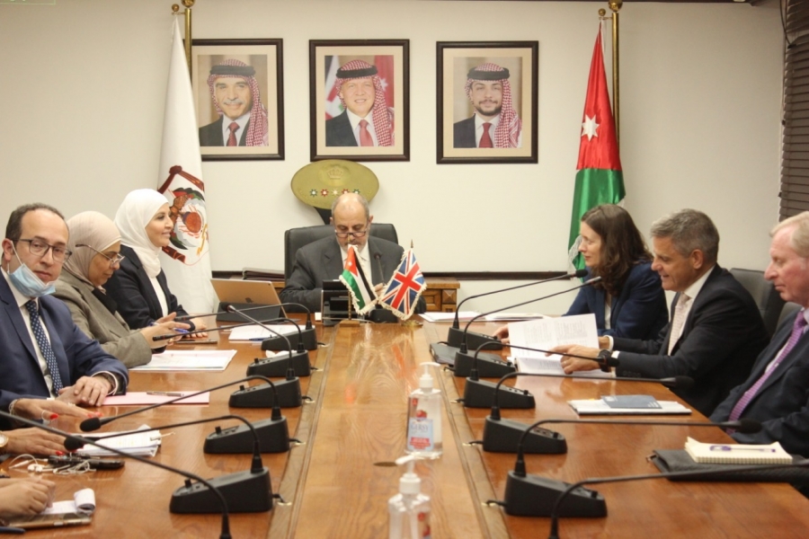الصفدي يؤكد أهمية تعزيز التعاون بين الأردن وأذربيجان في مختلف المجالات 1 367733 4 16510625261684169823