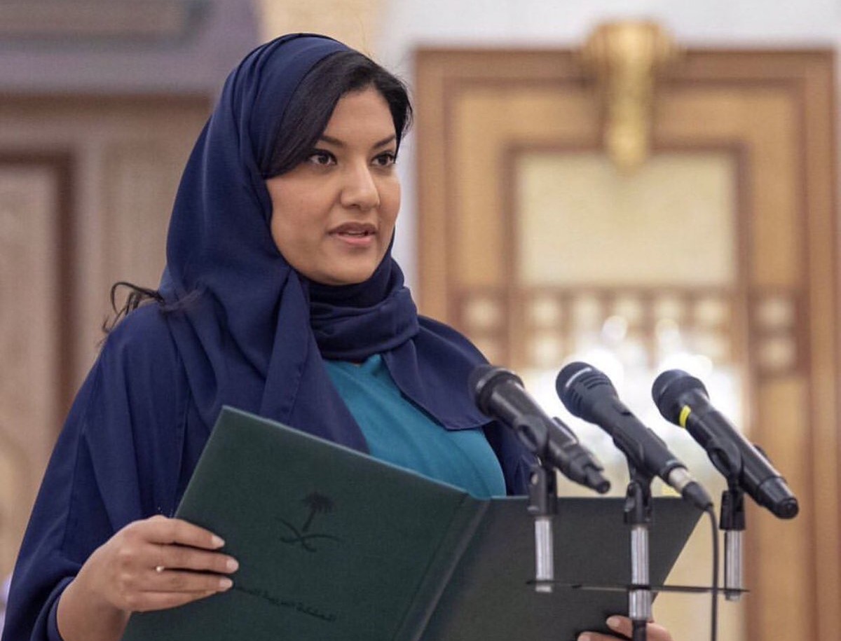 سفيرة السعودية لدى الولايات المتحدة تصف نجاح رحلة المملكة إلى الفضاء بـ"الإنجاز العظيم" 1 90af94b0c7d3993118034233306b52611684733823