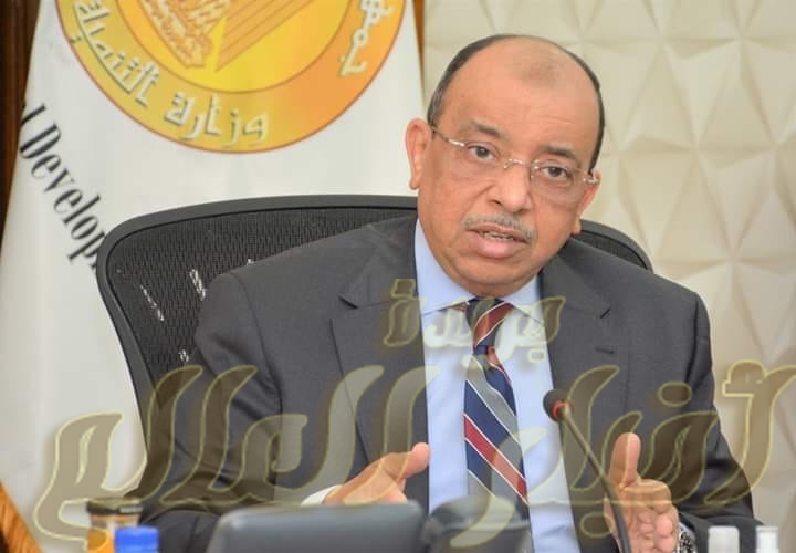 وزير التنمية البريطاني يوجه الشكر لمصر لدعمها غير المسبوق أثناء اجلاء الرعايا البريطانيين من السودان 1 92704387 2628696677259240 8733187311988113408 n1685015944