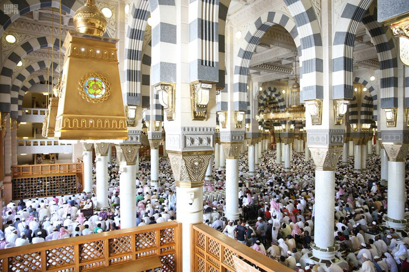 أكثر من 200 مليون.. إجمالي المصلين بالمسجد النبوي حتى غرة ذي القعدة لهذا العام 1 image1685359203