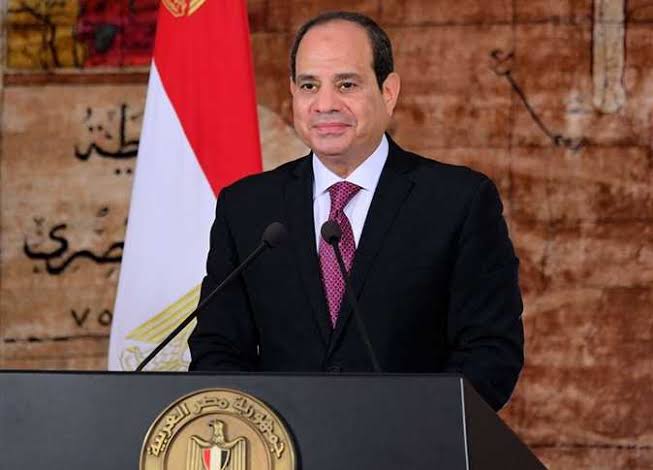 رئيس الوزراء: الرئيس السيسي وجه بالعمل على زيادة جذب الاستثمارات وتسهيل اجراءات تأسيس الشركات 1 images 141684334883