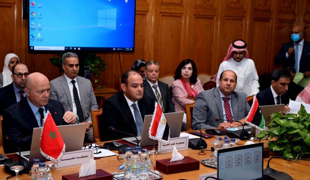 وزير التجارة: حريصون على تقديم أوجه الدعم للاستثمارات الأجنبية العاملة في السوق المصري 1 khaligyoun245871684232165