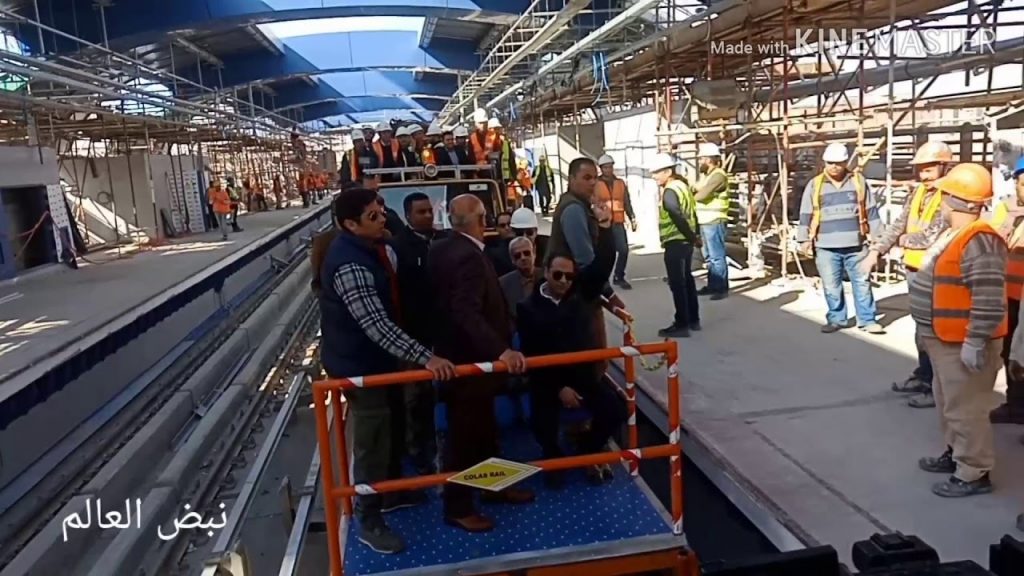وزير النقل يتفقد تجهيزات وكفاءة التشغيل التجريبية لمحطة "تحيا مصر" متعددة الأغراض بميناء الإسكندرية 1 maxresdefault1685086385