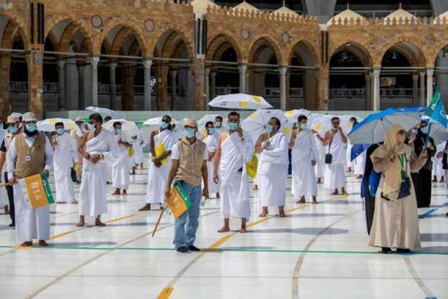 "شؤون الحرمين" تستقبل ضيوف الرحمن القادمين لأداء فريضة الحج 1 pic 1596022809 d1f0f1685437084