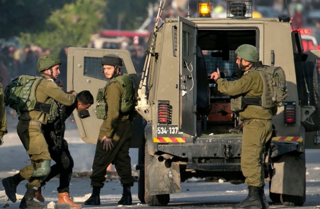 قوات الاحتلال الإسرائيلي تعتقل أربعة فلسطينيين من نابلس وتقتحم قرى في جنين 1 thumb 266306 1200 1200 0 0 auto1685514904