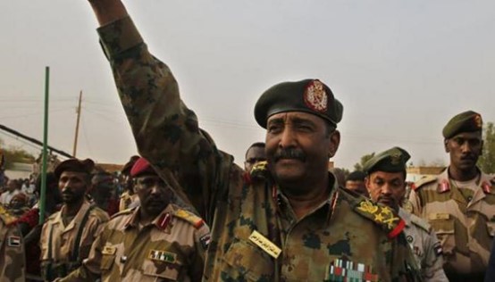 قائد الجيش السوداني الفريق أول عبدالفتاح البرهان1685384944