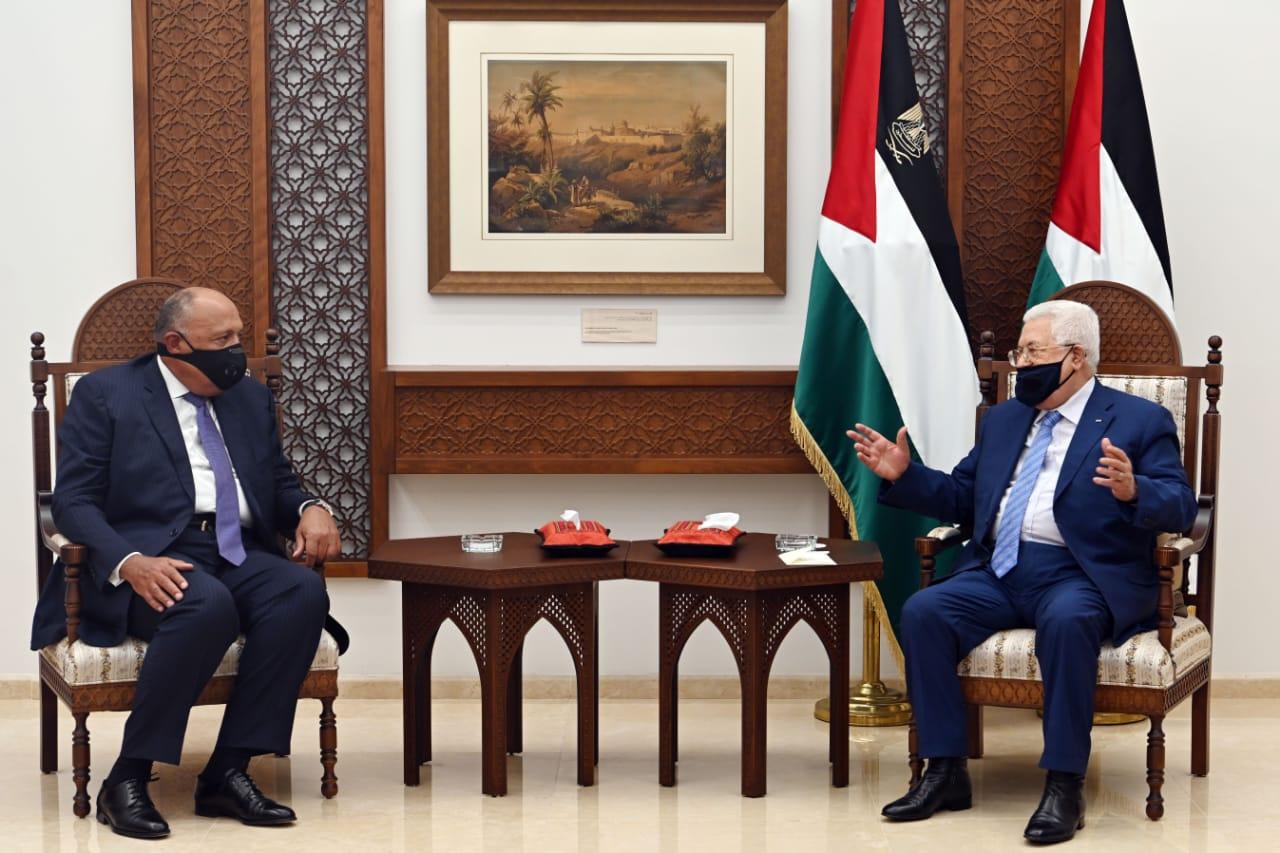 لقاء الرئيس الفلسطيني مع وزير الخارجية سامح شكري1685537463