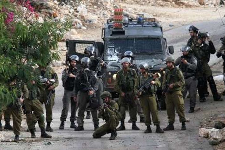 قوات الاحتلال الإسرائيلي يقتحم مخيم "بلاطة" وتهدد بهدم منزل به 17 فلسطينيا 1 جيش الاحتلال الإسرائيلي 1583569192 01686658563