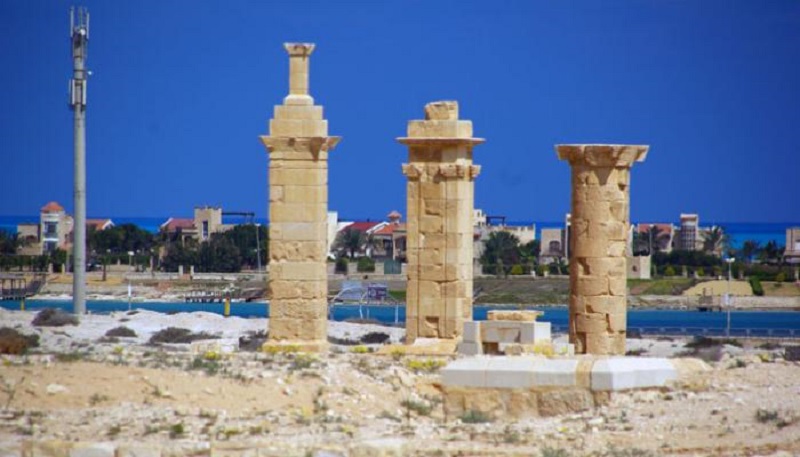 ترميم الجبانة والحي السكني بمنطقة مارينا الآثرية بالعلمين تمهيداً لفتحها للزيارة 1 مارينا الأثرية1686499383