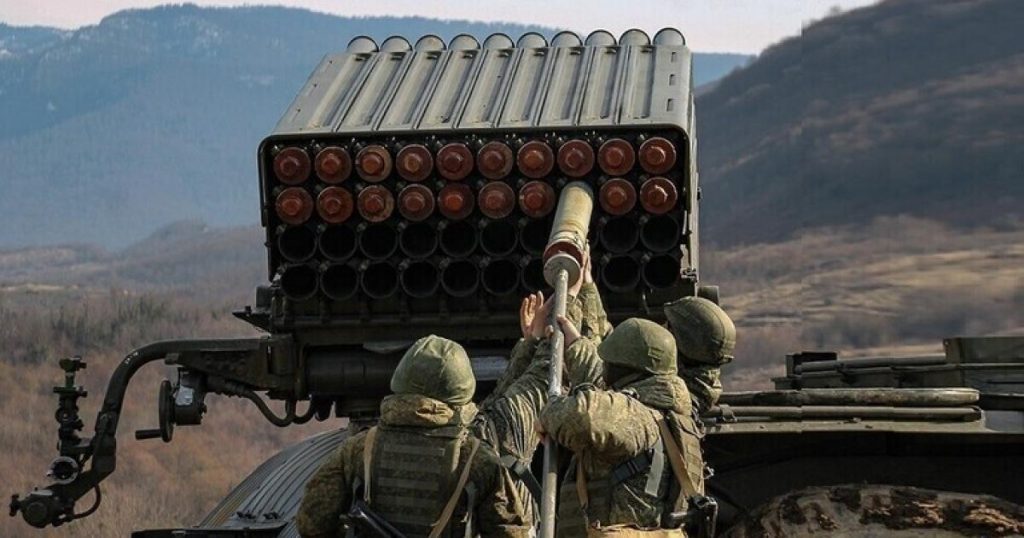 "الدفاع" الروسية: القضاء على أكثر من 200 جندي أوكراني في أشرس المعارك على محور دونيتسك 1 0VBzp1685795943