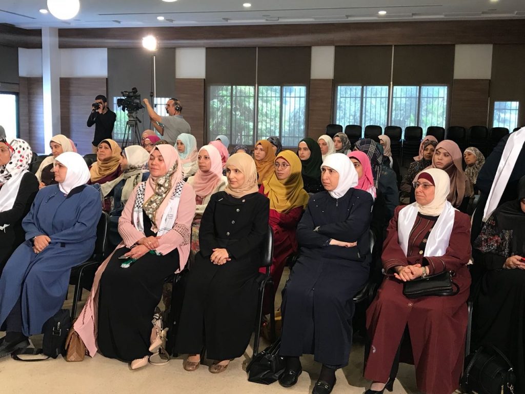 رابطة المرأة العربية تناقش بعد غد تشريعات الحد من الزواج المبكر في المجتمع المصري 1 1 رابطة21687443842