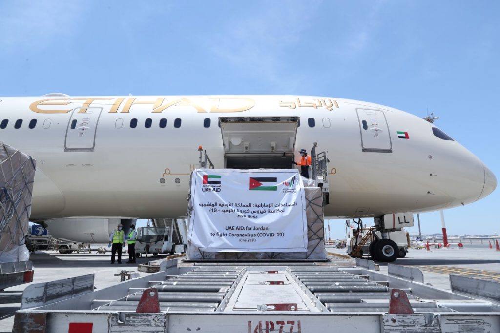 وصول طائرة مساعدات إماراتية إلى مطار اللاذقية الدولي 1 135 212113 uae countries corona medical aid 21686308343