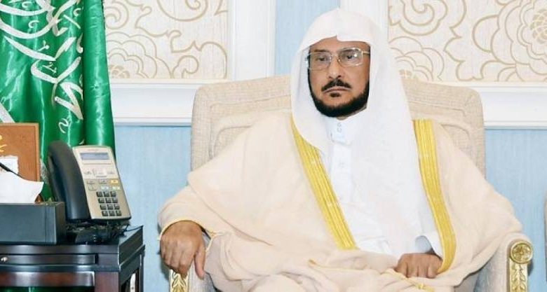 وزير الشؤون الإسلامية السعودي: المملكة تقدم الغالي والنفيس ليؤدي الحجاج مناسكهم في أجواء آمنة 1 15274891687761183