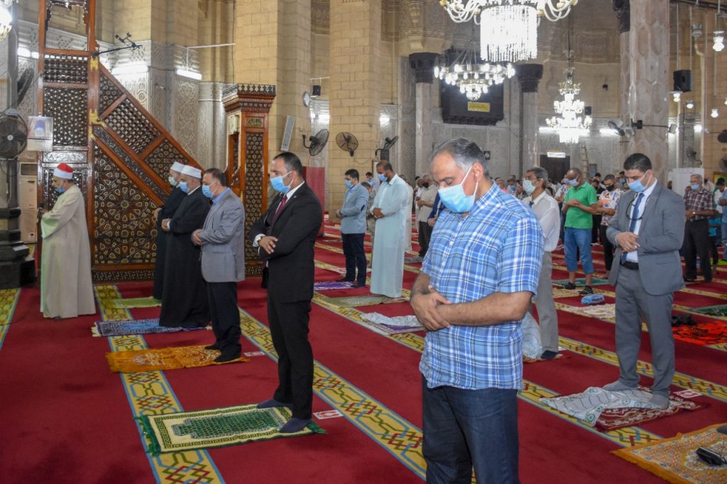 محافظ الإسكندرية: جهود مكثفة من مختلف الأجهزة والجهات التنفيذية لرفع أنقاض عقار خليل حمادة المنهار 1 159861575641687774443
