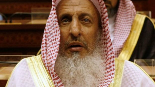 مفتي السعودية يدعو الحجاج إلى الاخلاص في أداء المناسك واتباع السنة 1