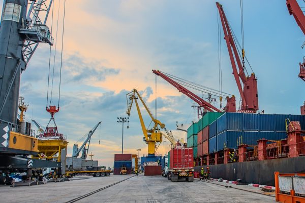 باستثمارات 20 مليون دولار.. بلاتينيوم الهندية تنفذ مشروعا في منطقة السخنة الصناعية 1 1660831846 165 370091 dryport1600px