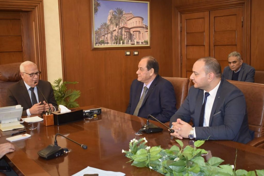 محافظ بورسعيد يبحث مع رئيس جهاز تعمير سيناء مستجدات مشروعات التعاون المشتركة 1 19 2022 638054186108101060 8101686652744