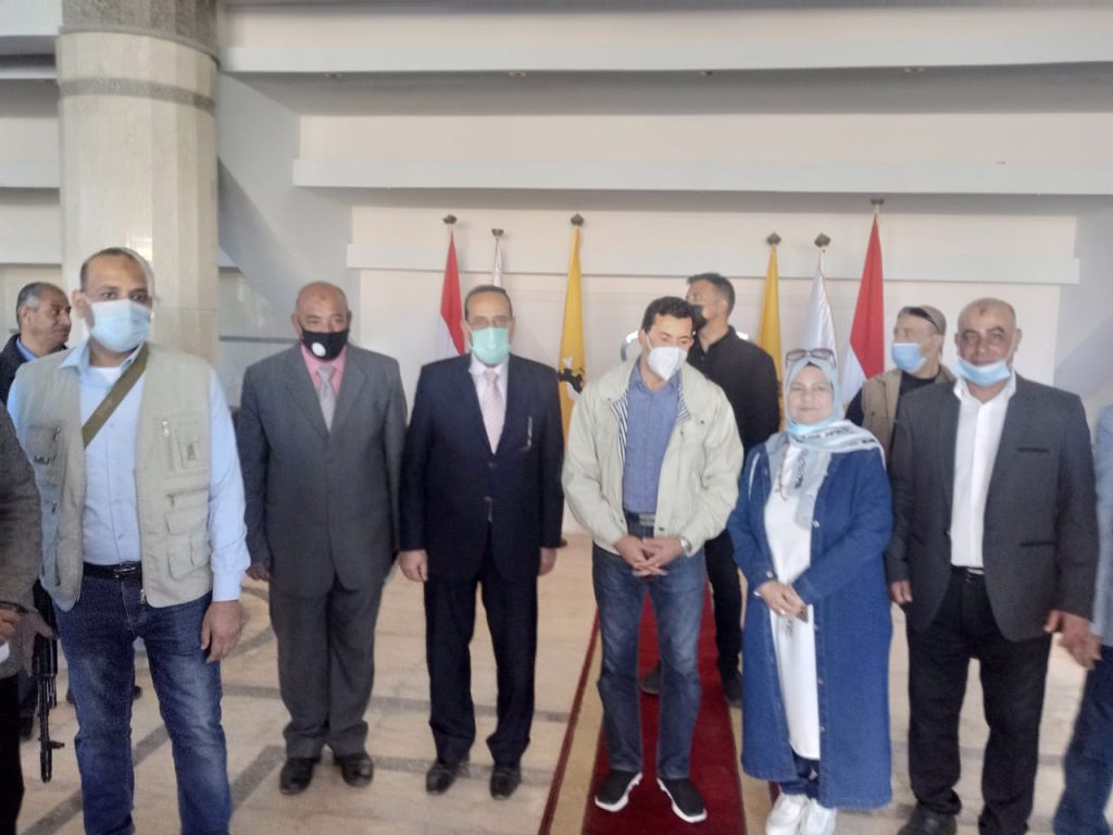 وزير الشباب والرياضة يضع حجر أساس نادي الأهرام بالتجمع الخامس 1 2021 637487378383523362 3521687693862