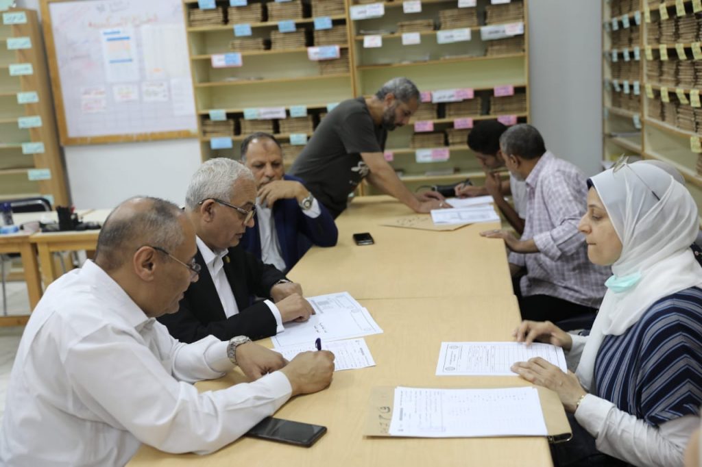 وزير التربية والتعليم يتابع سير امتحانات الثانوية العامة بمادة الجغرافيا (الورقة الأولى) للمكفوفين بالدقهلية 1 2022 637967122986251413 6251687590963