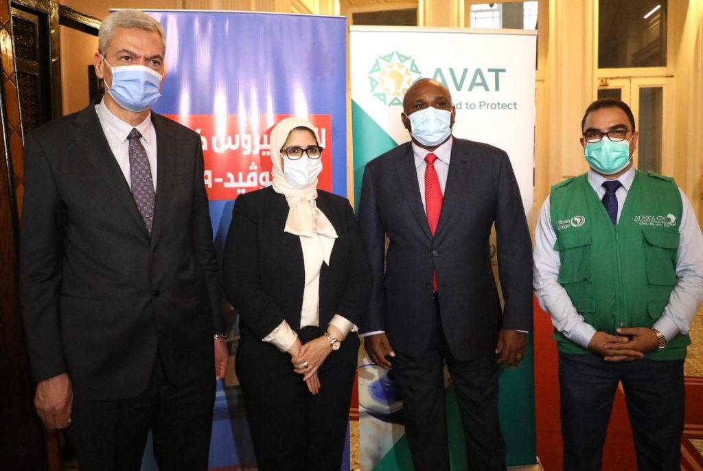 وزير الصحة ورئيس هيئة الشراء الموحد يشهدان توقيع بروتوكول تعاون بين "أكديما" و"أعمال القابضة القطرية" لنقل تكنولوجيا تصنيع الأدوية 1 236088012 135804618730761 1416206348728231297 n1686235683