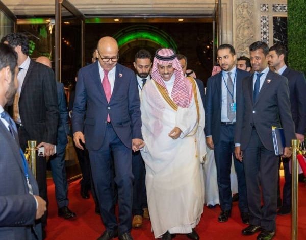 رئيس الوزراء يشهد حفل الاستقبال الذي أقامه ولي العهد السعودي تكريما لوفود الحج 1 24820331688064063