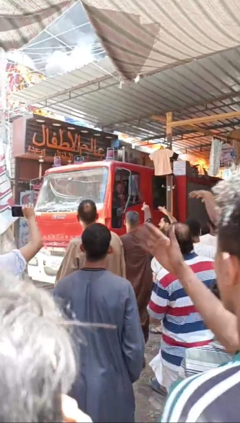 مضاعفة التعويض للمتضررين من حريق المحال التجارية والأكشاك بوسط مدينة كوم أمبو ببورسعيد إلى 40 ألف جنيه لكل أسرة 1 2671685632023