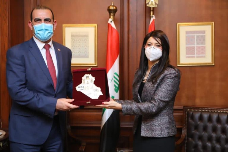 المشاط تستعرض البرامج المشتركة مع البنك الدولي والبنك الأفريقي والاتحاد الأوروبي والصناديق العربية 1 3 22