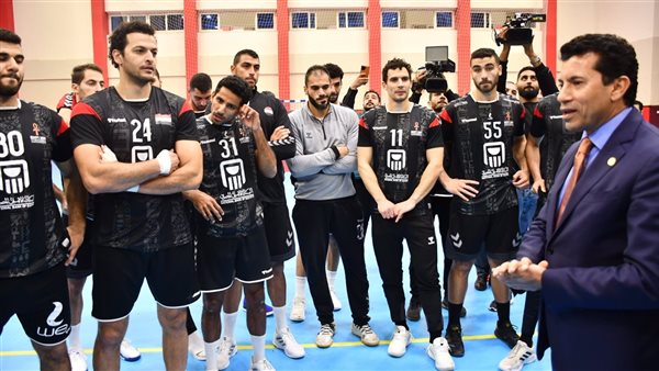 وزير الشباب والرياضة يشيد بأداء منتخب شباب اليد ويحفز اللاعبين لتحقيق الإنجاز العالمي 1 3361687697885