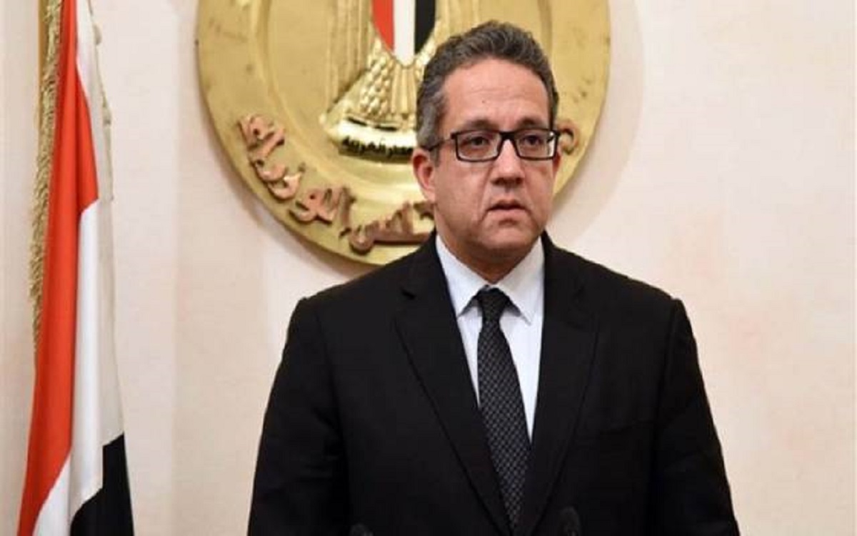 وزير السياحة والآثار يوجه بفتح تحقيق عاجل حول المشكلات التي تعرض لها حجاج السياحة بمشعر منى 1 451688059084