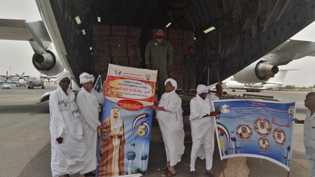 الكويت : إقلاع طائرة من الجسر الجوي لإغاثة السودان بحمولة 10 أطنان مواد طبية 1 48f4a420 b53b 4571 bed4 1462d7d7aa221685971203