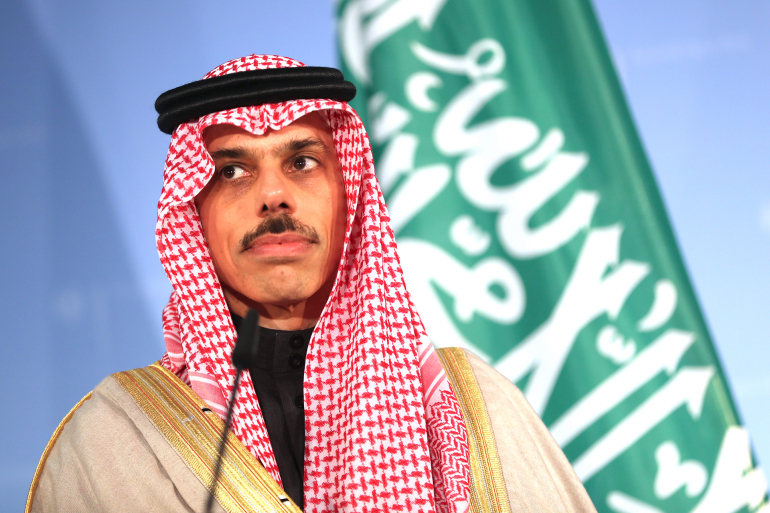 وزير الخارجية السعودي يجدد موقف بلاده الداعم للسودان والسعي لإيجاد حل سياسي للأزمة 1 56432234073eaa83510b9ea29d9cfbb6fa5176be35424800e751687189623