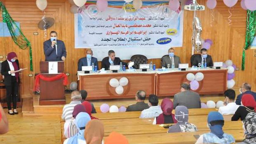 رئيس جامعة كفر الشيخ: نسعى للتحول إلى جامعة ذكية ورفع تصنيفها دولياً 1 65948371616037257001685611083