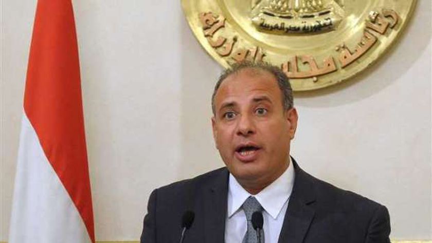 محافظ الإسكندرية يكلف رؤساء الأحياء بتكثيف حملات الرقابة على المنشأت والأسواق وإزالة الإشغالات 1 66477651415024841231686908943