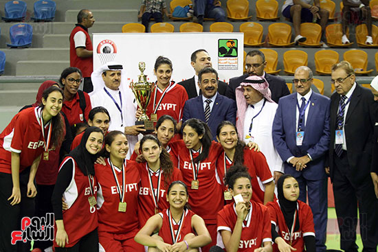 84031 مصر تتوج بلقب البطولة العربية لسيدات السلة (1)1687801323