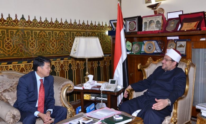 وزير الأوقاف يبحث مع سفير كازاخستان الإعداد لافتتاح مسجد الظاهر بيبرس الأحد المقبل 1 DSC 2632 1024x6781685619663