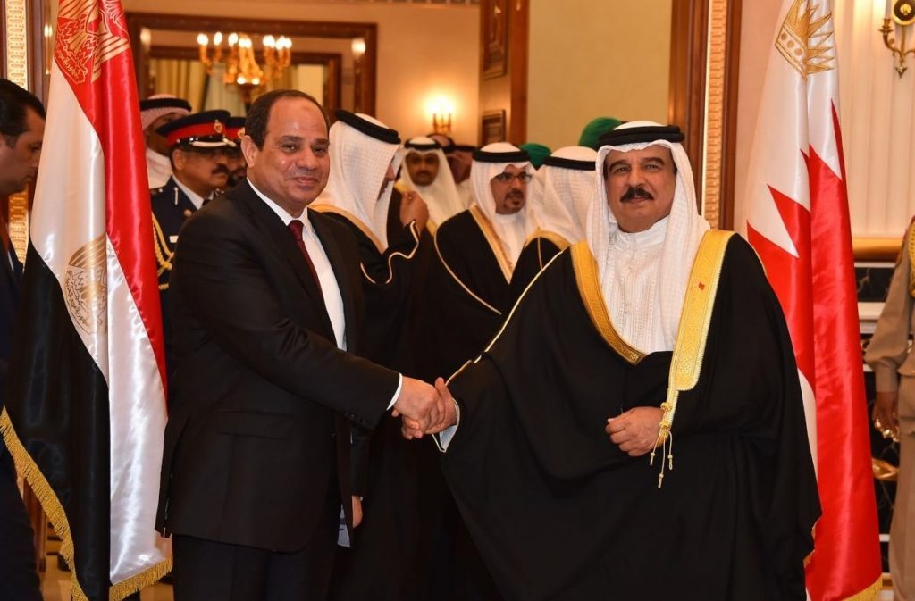 العاهل البحريني والرئيس الروسي يبحثان هاتفيا سبل تعزيز العلاقات الثنائية 1 a14670089281687947124