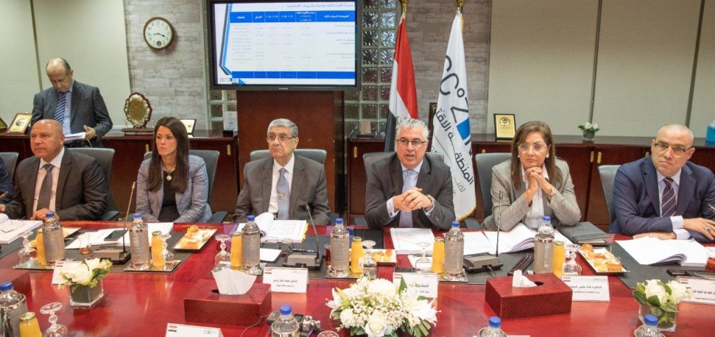 مجلس إدارة اقتصادية قناة السويس يعتمد مشروعات جديدة باستثمارات أجنبية 1 elaosboa754391686220142